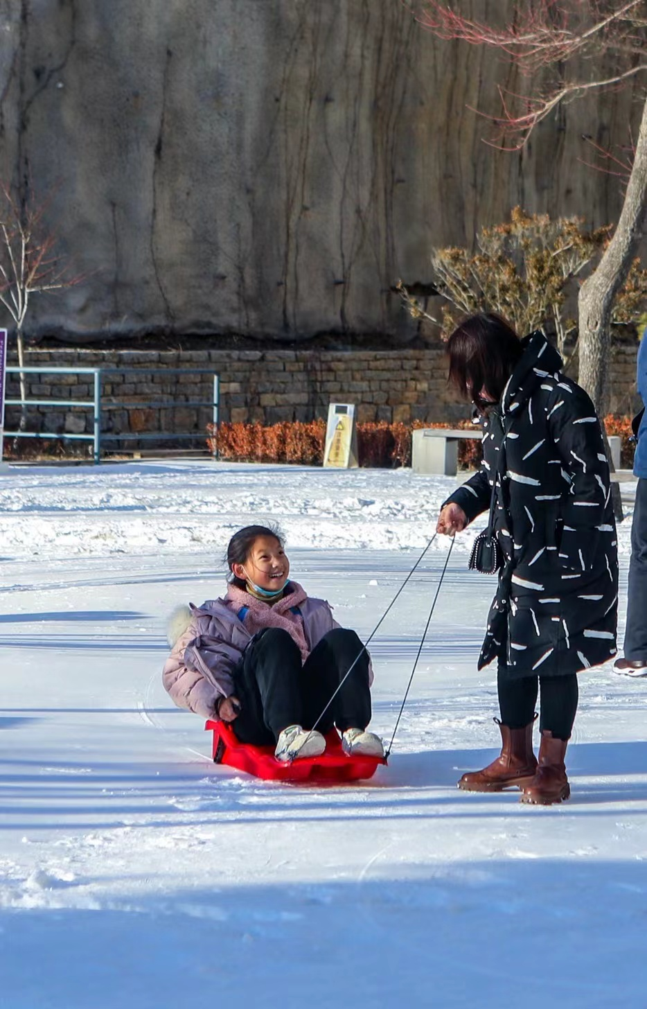 冬游淄博！潭溪山冰瀑節邀你探尋冰雪秘境